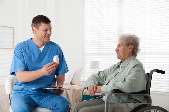 optimizing-medication-management-for-seniors-at-home